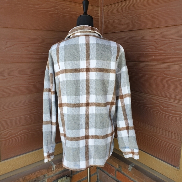 Plaid Brushed Flannel Flap Pocket Drop Shoulder Coat Shacket Women's Medium NWOT - Picture 7 of 16